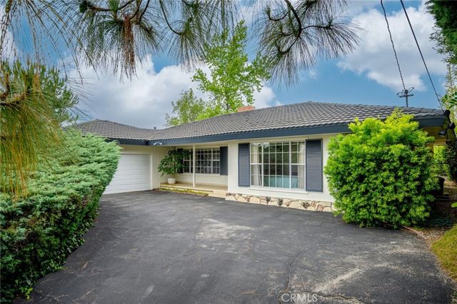 322 Starlight Crest, La Canada Flintridge, CA 91011
