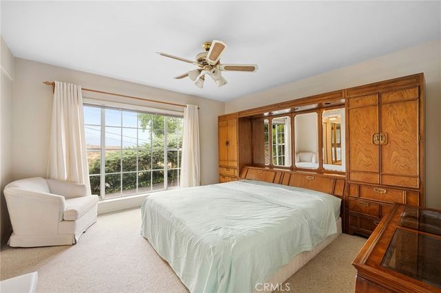 322 Starlight Crest, La Canada Flintridge, CA 91011
