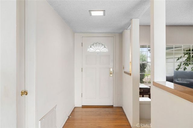 322 Starlight Crest, La Canada Flintridge, CA 91011