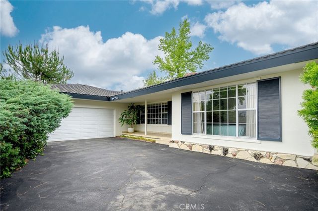 322 Starlight Crest, La Canada Flintridge, CA 91011
