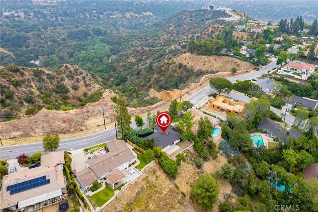 322 Starlight Crest, La Canada Flintridge, CA 91011