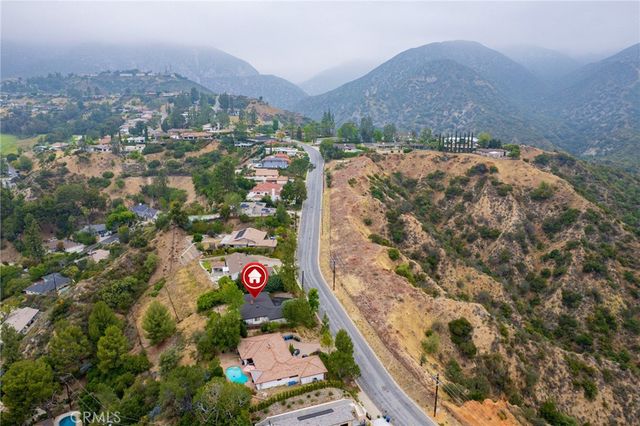 322 Starlight Crest, La Canada Flintridge, CA 91011