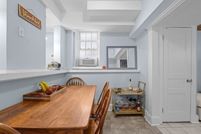 1 Lanark Rd 7, Brookline, MA 02445