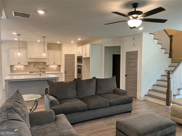 810 CLUBSIDE Court, Monroe, GA 30655