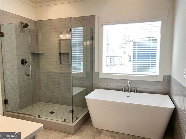 810 CLUBSIDE Court, Monroe, GA 30655