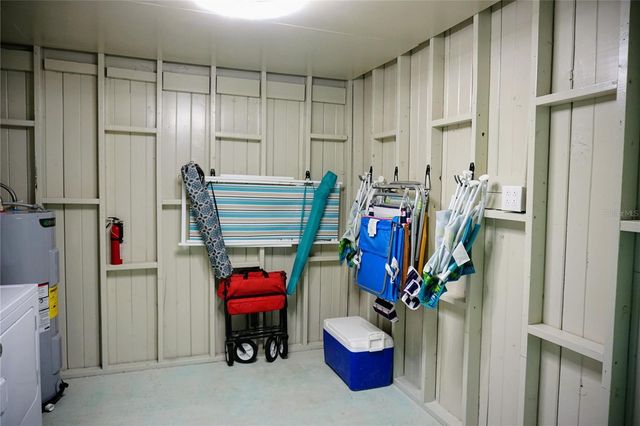 2504 AVENUE B, Bradenton Beach, FL 34217