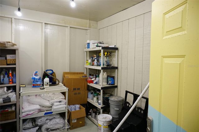 2504 AVENUE B, Bradenton Beach, FL 34217