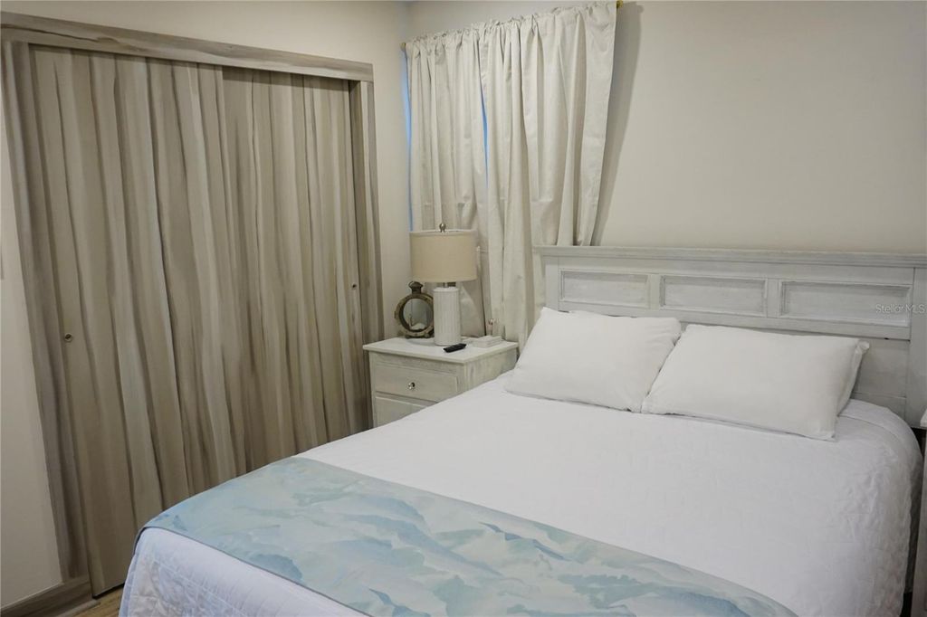 Image 35 of property listing at 2504 AVENUE B, Bradenton Beach, FL 34217