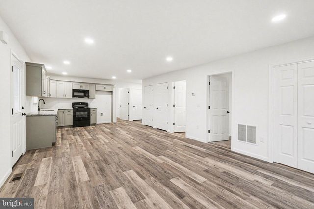 418 ELM ST, Lebanon, PA 17042