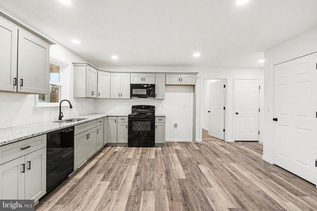 418 ELM ST, Lebanon, PA 17042