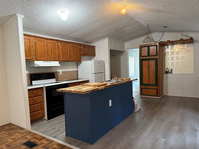 27614 Southland Drive, Splendora, TX 77372