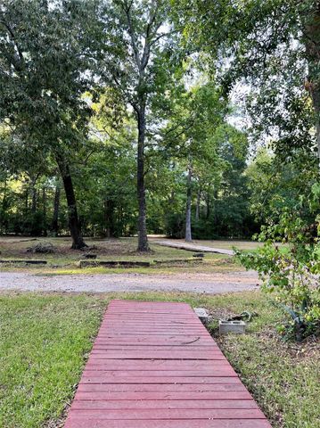 27614 Southland Drive, Splendora, TX 77372