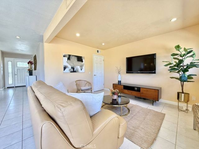 10843 Andy, Cerritos, CA 90703