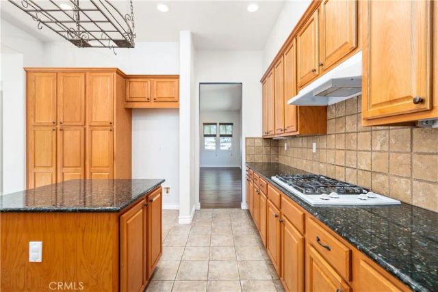 26153 Mission, Loma Linda, CA 92354