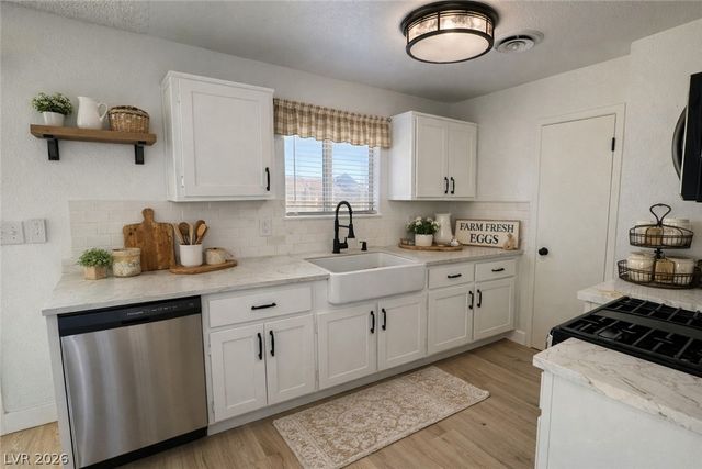 4020 Pamela Way, Las Vegas, NV 89115