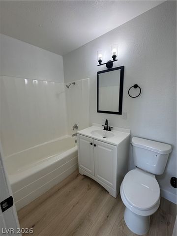 4020 Pamela Way, Las Vegas, NV 89115