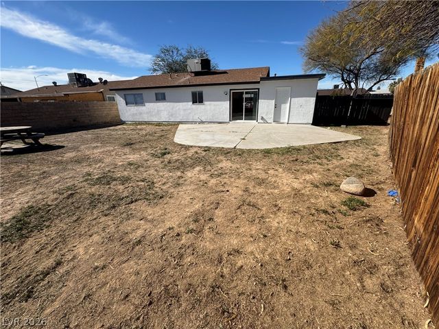 4020 Pamela Way, Las Vegas, NV 89115