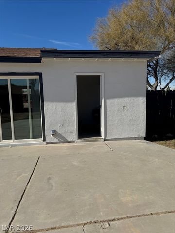 4020 Pamela Way, Las Vegas, NV 89115