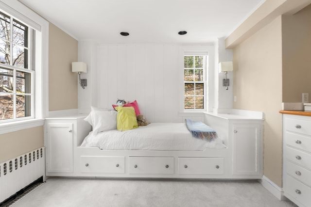 140 Dudley St, Brookline, MA 02445