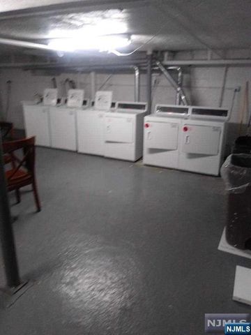 190 Millburn Avenue, Millburn, NJ 07041