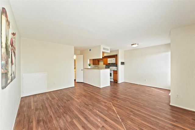 6633 W Airport Boulevard 1306, Houston, TX 77035