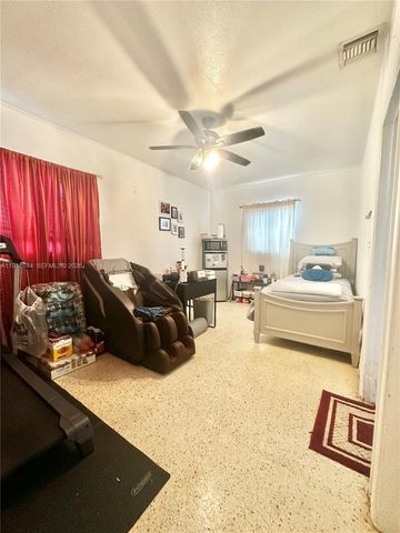 1508 E Garfield St, Hollywood, FL 33020