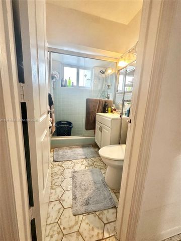 1508 E Garfield St, Hollywood, FL 33020