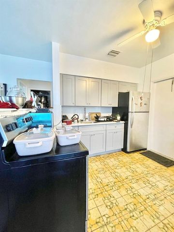 1508 E Garfield St, Hollywood, FL 33020