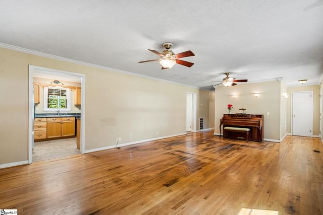 105 Lee Drive, Williamston, SC 29697