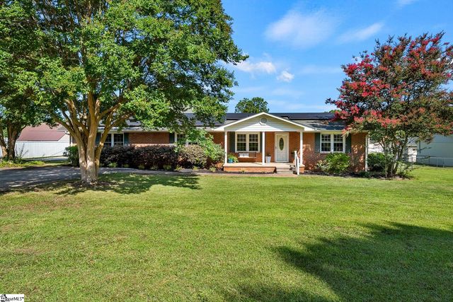 105 Lee Drive, Williamston, SC 29697