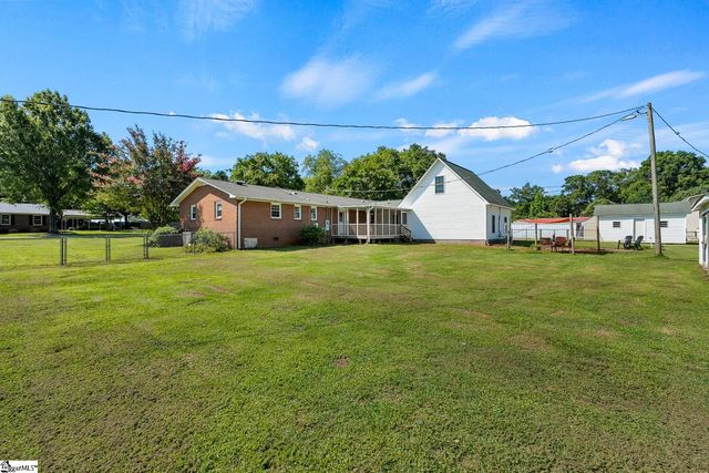 105 Lee Drive, Williamston, SC 29697