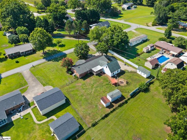 105 Lee Drive, Williamston, SC 29697