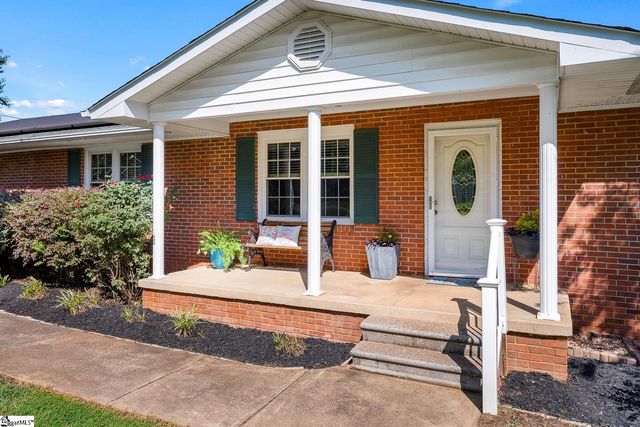 105 Lee Drive, Williamston, SC 29697