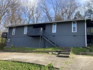 5240 Tusculum Ct, Nashville, TN 37211