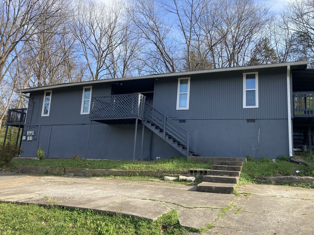 5240 Tusculum Ct, Nashville, TN 37211