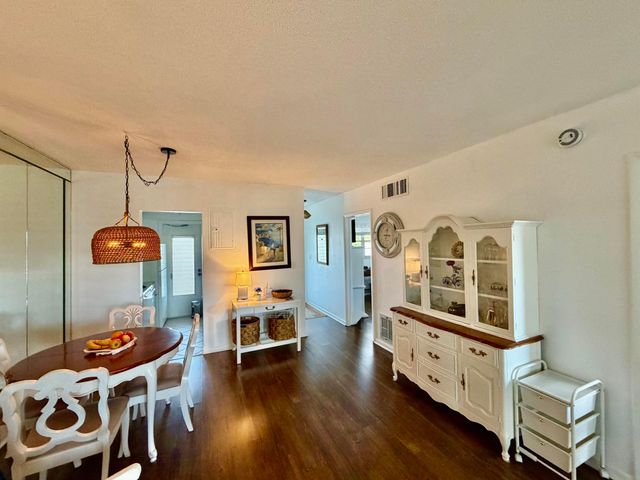 2551 W Golf Boulevard 204, Pompano Beach, FL 33064