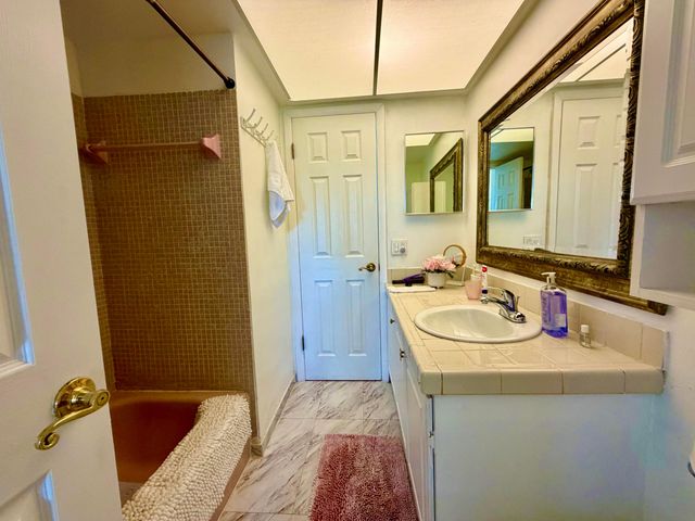 2551 W Golf Boulevard 204, Pompano Beach, FL 33064