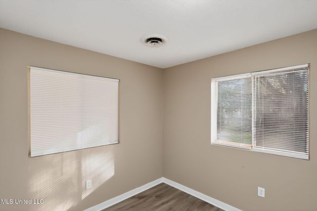 346 Queen Theresa Lane, Jackson, MS 39209