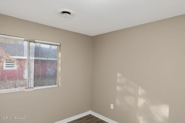 346 Queen Theresa Lane, Jackson, MS 39209