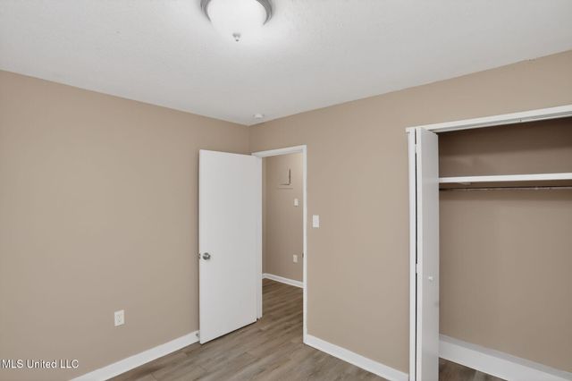 346 Queen Theresa Lane, Jackson, MS 39209