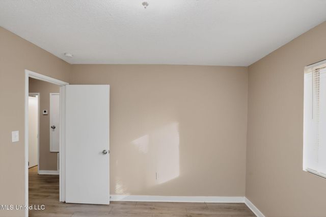 346 Queen Theresa Lane, Jackson, MS 39209