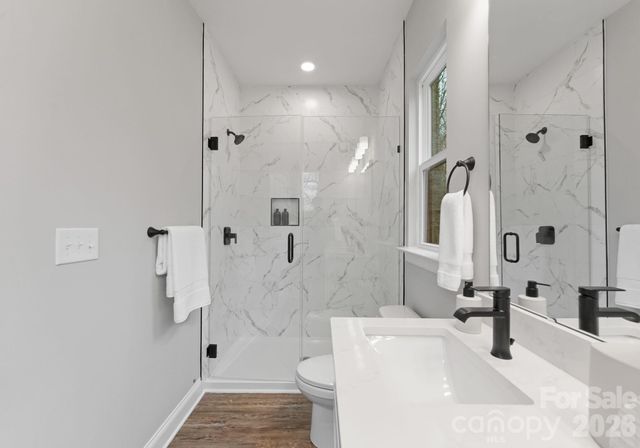 8821 Dogwood Drive, Charlotte, NC 28215