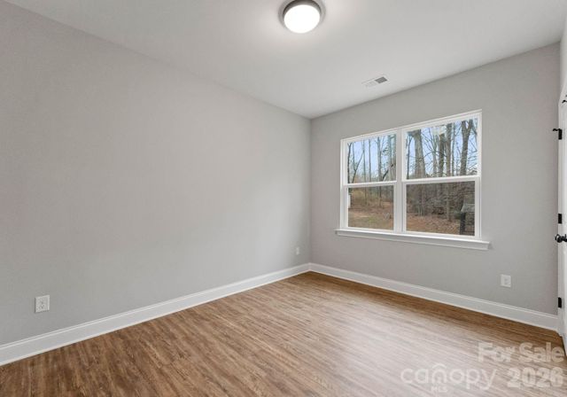 8821 Dogwood Drive, Charlotte, NC 28215