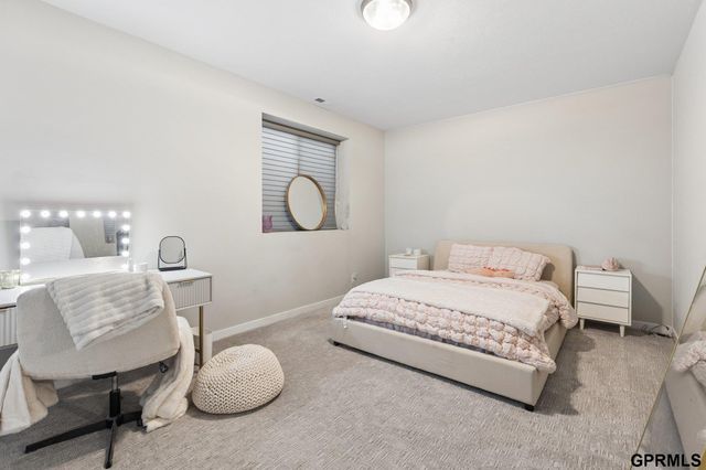 18515 Wirt Circle, Elkhorn, NE 68022