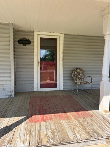 66 W Crawford Street, Old Fort, NC 28762