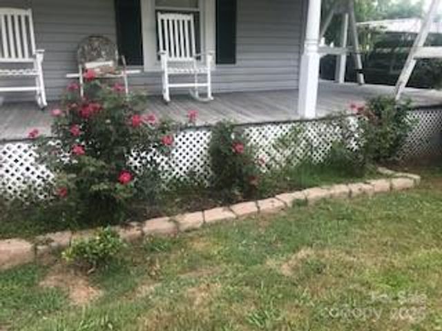 66 W Crawford Street, Old Fort, NC 28762