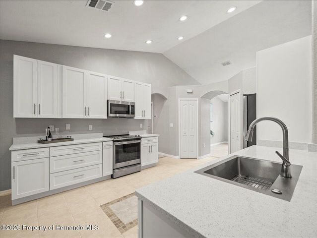 15491 Scaup Duck Avenue, Weeki Wachee, FL 34614