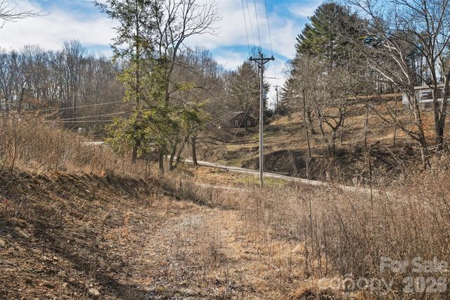 347 Richland Creek Road, Clyde, NC 28721
