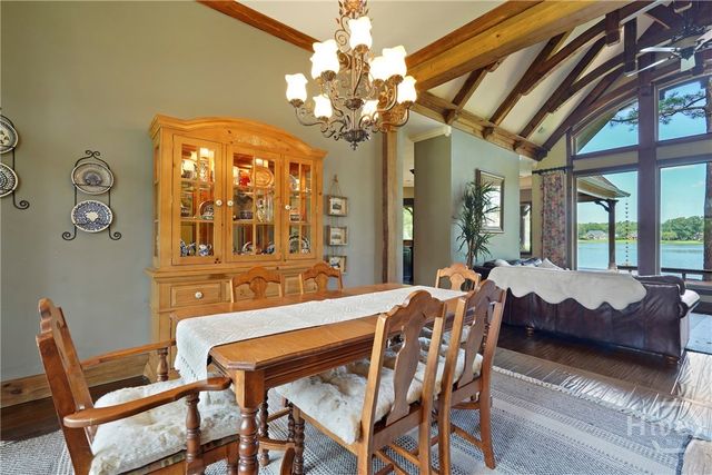 626 Chastain Circle, Richmond Hill, GA 31324