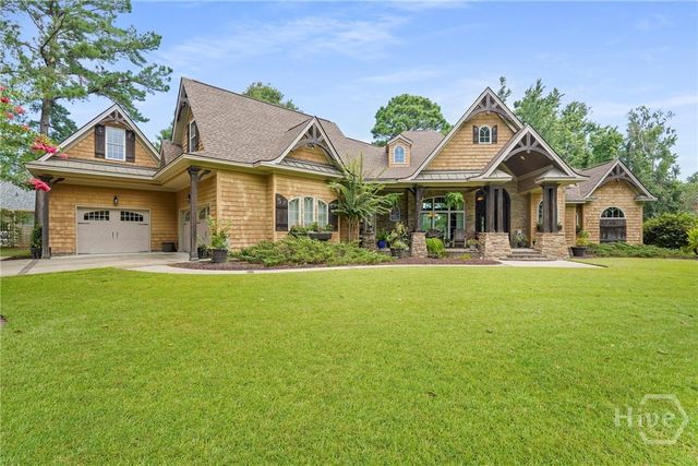 626 Chastain Circle, Richmond Hill, GA 31324